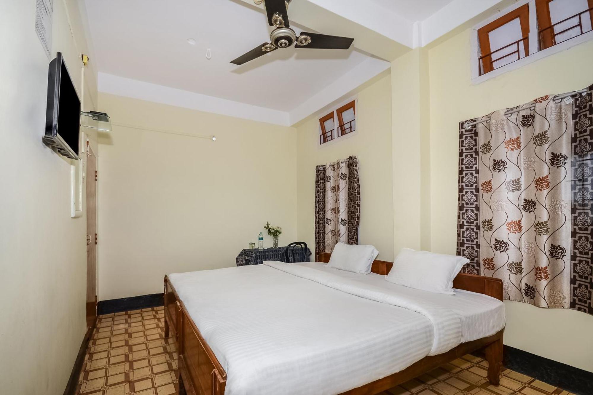 Hotel O Kirtti Inn Soalkuchi Ngoại thất bức ảnh