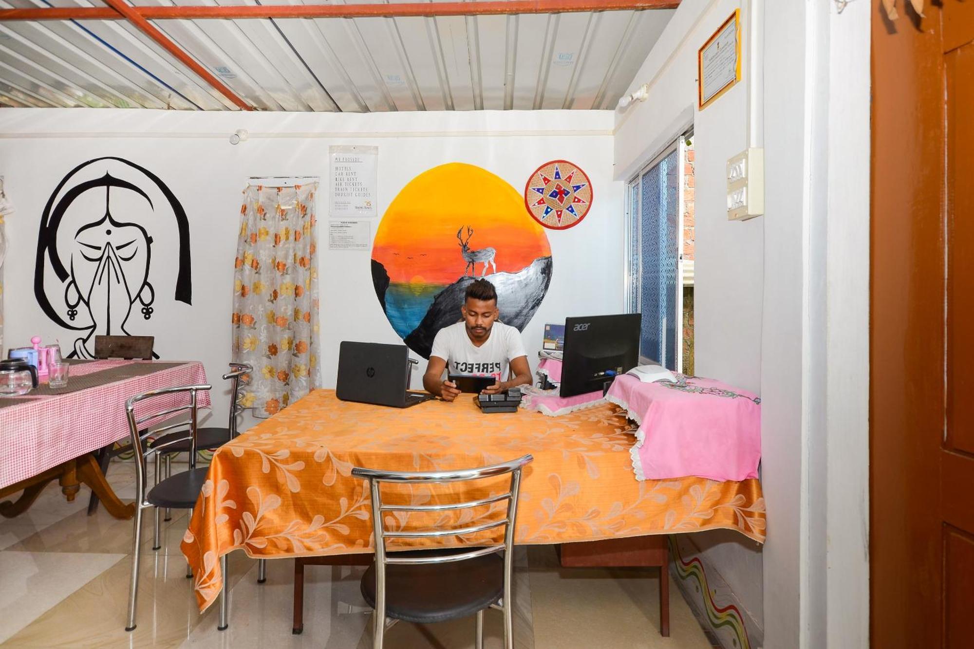 Hotel O Kirtti Inn Soalkuchi Ngoại thất bức ảnh